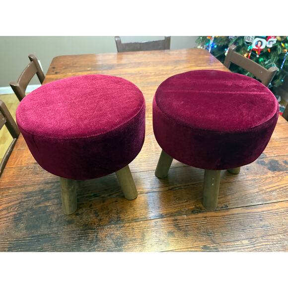 Pair of Matching Red Velvet Foot Stool With Wooden Legs 10.5” tall x 11.5”w - Picture 8 of 8